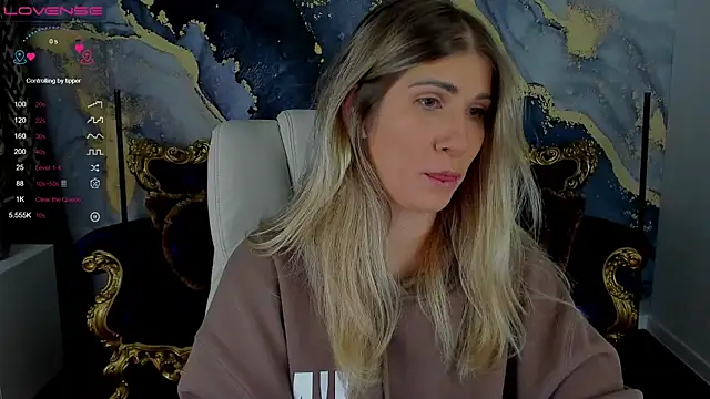 Snapshot of CassandraGood chatting on 9, 12, 2024 CassandraGood online show from 9, 12, 2024