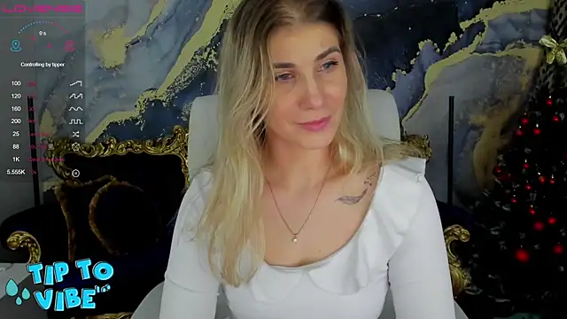 Snapshot of CassandraGood chatting on 2, 1, 2025 CassandraGood online show from 2, 1, 2025