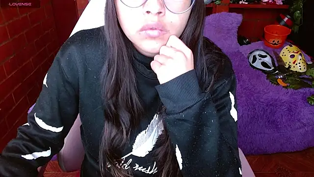 Snapshot of MidoriQuiinn chatting on 14, 10, 2025 MidoriQuiinn online show from 14, 10, 2025