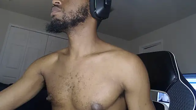 Snapshot of ChrisVacher chatting on 16, 10, 2025 ChrisVacher online show from 16, 10, 2025