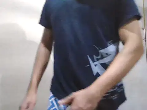 Snapshot of valyriansteel2 chatting on 27, 10, 2025 valyriansteel2 online show from 27, 10, 2025