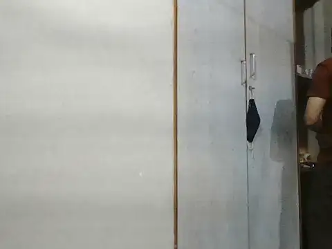 Snapshot of valyriansteel2 chatting on 5, 11, 2025 valyriansteel2 online show from 5, 11, 2025