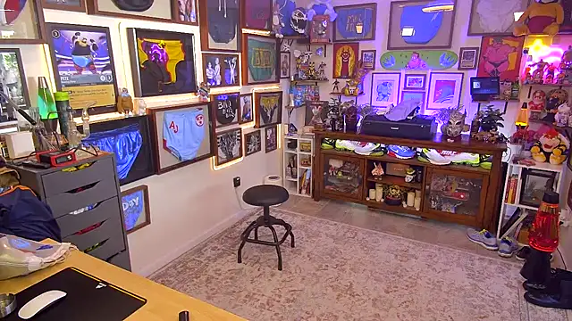 Briefs bud online show from 23, 11, 2025