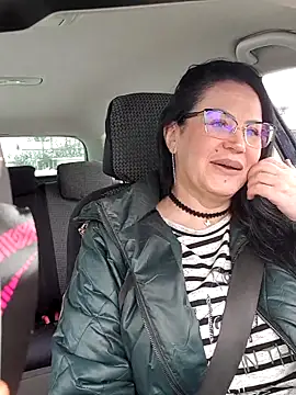 Snapshot of x__KHALEESI__x chatting on 21, 2, 2026 x KHALEESI x online show from 21, 2, 2026