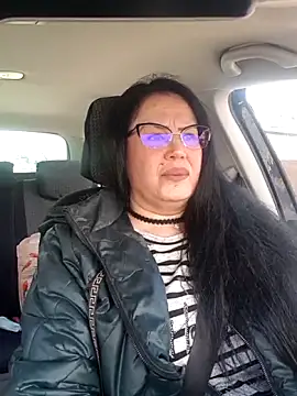 Snapshot of x__KHALEESI__x chatting on 25, 2, 2026 x KHALEESI x online show from 25, 2, 2026