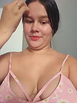 sweet lucia online show from 4, 11, 2025