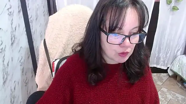 Sonialorens  online show from 21, 2, 2025