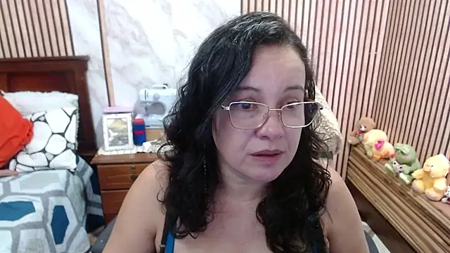 Snapshot of Sonialorens_ chatting on 24, 2, 2026 Sonialorens online show from 24, 2, 2026