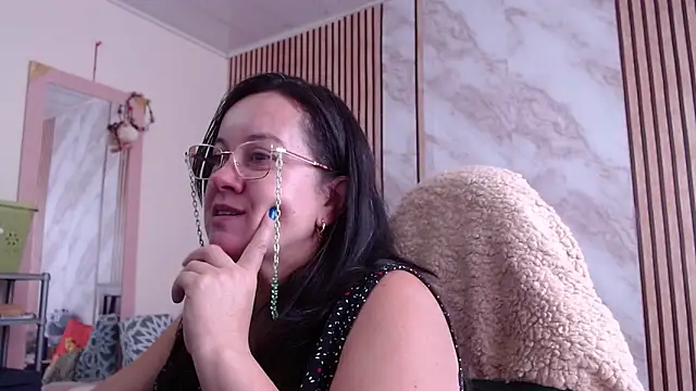 Snapshot of Sonialorens_ chatting on 28, 2, 2026 Sonialorens online show from 28, 2, 2026
