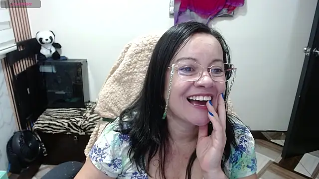 Snapshot of Sonialorens_ chatting on 15, 3, 2026 Sonialorens online show from 15, 3, 2026