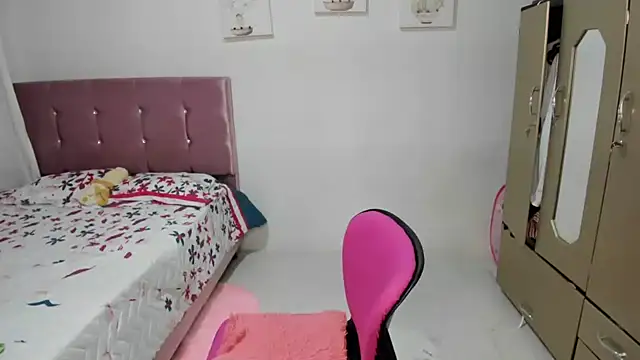 venuxwilliam online show from 18, 12, 2024