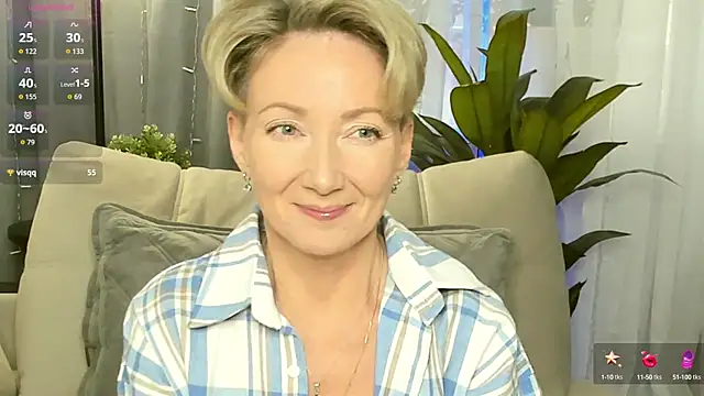 Snapshot of AkexandraFix chatting on 10, 10, 2025 AkexandraFix online show from 10, 10, 2025