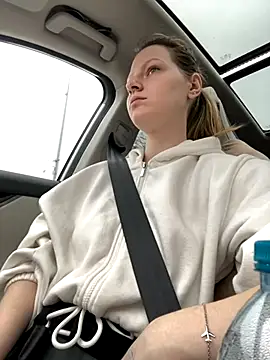 MaryHiggins online show from 25, 10, 2025