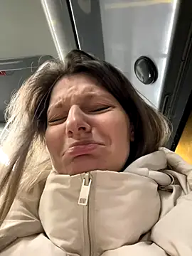 MaryHiggins online show from 1, 12, 2025