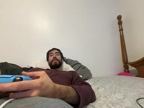 Snapshot of tkaylove chatting on 12, 1, 2025 tkaylove online show from 12, 1, 2025