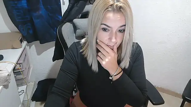 bekka   online show from 10, 11, 2025