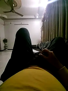 vansh1802 online show from 8, 1, 2025