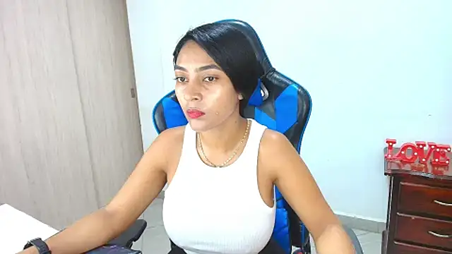 sophiax-x online show from 28, 9, 2025