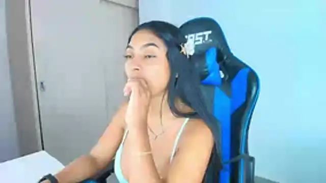 sophiax-x online show from 23, 10, 2025