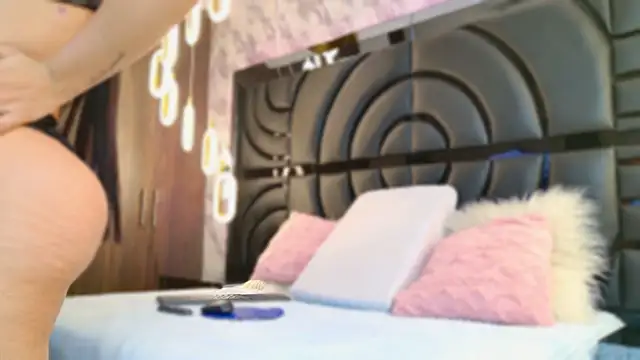 sarahgrey18 online show from 28, 2, 2025