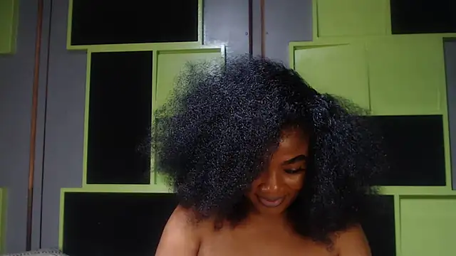 Snapshot of SexyAssDivaxxx chatting on 2, 10, 2025 SexyAssDivaxxx online show from 2, 10, 2025