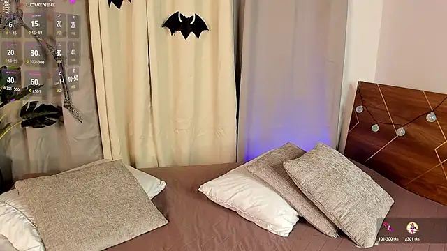 Amy art online show from 11, 10, 2025