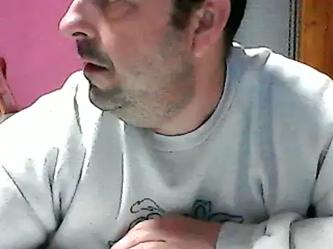 Hot-pico76 online show from 6, 3, 2025