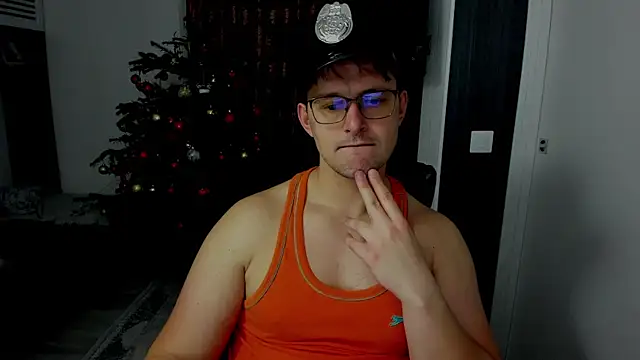 sexxymuscles4u online show from 8, 1, 2026