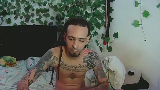 caribbeanlover1 online show from 3, 1, 2025