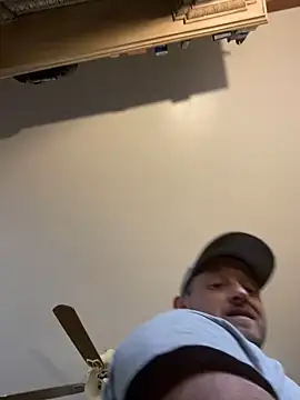 Snapshot of smokeymt420 chatting on 17, 1, 2025 smokeymt420 online show from 17, 1, 2025