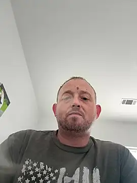 Snapshot of smokeymt420 chatting on 5, 10, 2025 smokeymt420 online show from 5, 10, 2025