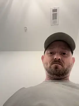 Snapshot of smokeymt420 chatting on 13, 10, 2025 smokeymt420 online show from 13, 10, 2025