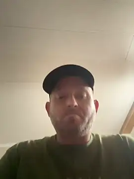 Snapshot of smokeymt420 chatting on 2, 12, 2025 smokeymt420 online show from 2, 12, 2025