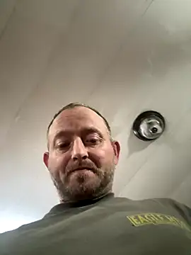 Snapshot of smokeymt420 chatting on 5, 12, 2025 smokeymt420 online show from 5, 12, 2025