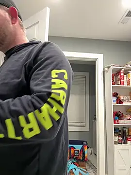 smokeymt420 online show from 3, 2, 2026