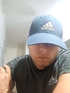 Snapshot of chicoguapo8 chatting on 25, 2, 2025 chicoguapo8 online show from 25, 2, 2025