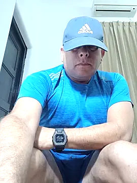 Snapshot of chicoguapo8 chatting on 18, 9, 2025 chicoguapo8 online show from 18, 9, 2025