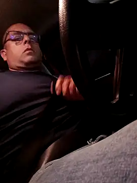 Snapshot of chicoguapo8 chatting on 5, 11, 2025 chicoguapo8 online show from 5, 11, 2025