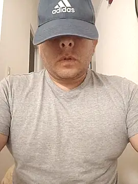 Snapshot of chicoguapo8 chatting on 16, 11, 2025 chicoguapo8 online show from 16, 11, 2025