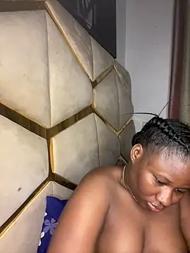 Snapshot of catty3232 chatting on 15, 10, 2025 catty3232 online show from 15, 10, 2025