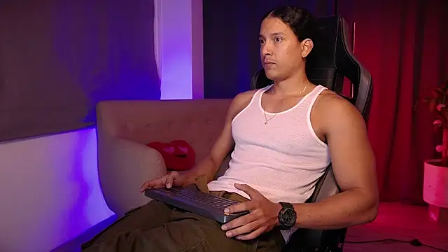 Snapshot of Liam_V chatting on 5, 2, 2026 Liam V online show from 5, 2, 2026