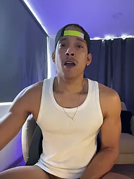 Snapshot of Liam_V chatting on 5, 3, 2026 Liam V online show from 5, 3, 2026