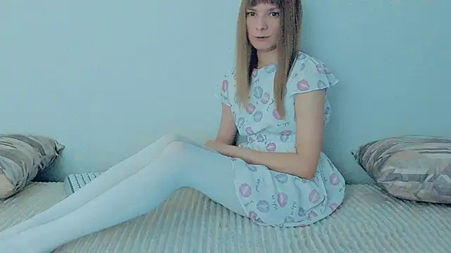 YourCaramel online show from 11, 9, 2025