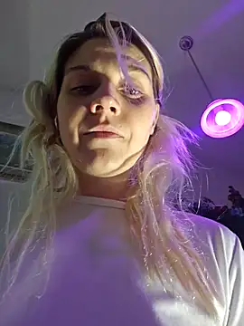 ScarletCallings420 online show from 27, 2, 2025