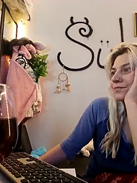 ScarletCallings420 online show from 22, 11, 2025