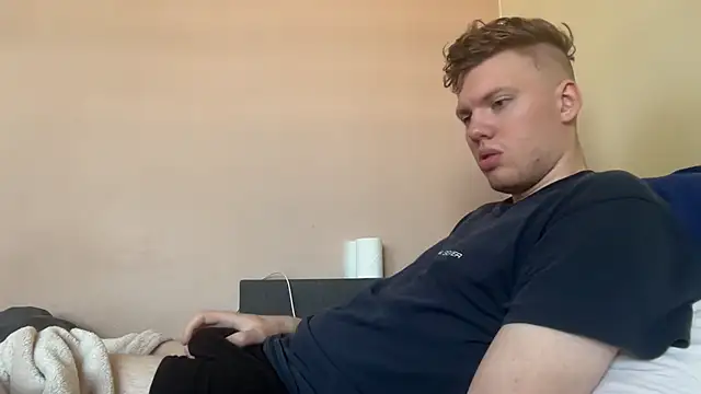 sexybooii6968 online show from 8, 10, 2025