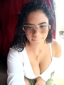 Simone Miller online show from 7, 2, 2025