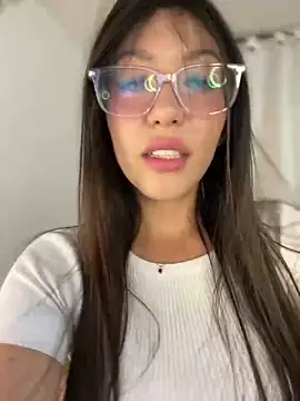 Snapshot of MiaJones21 chatting on 7, 1, 2025 MiaJones21 online show from 7, 1, 2025