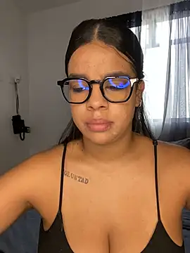 trianawhite online show from 28, 12, 2024