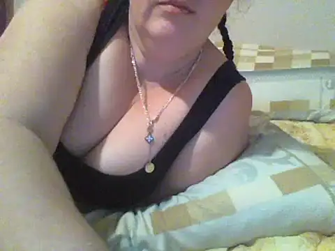 chubbypeach123 online show from 13, 2, 2025